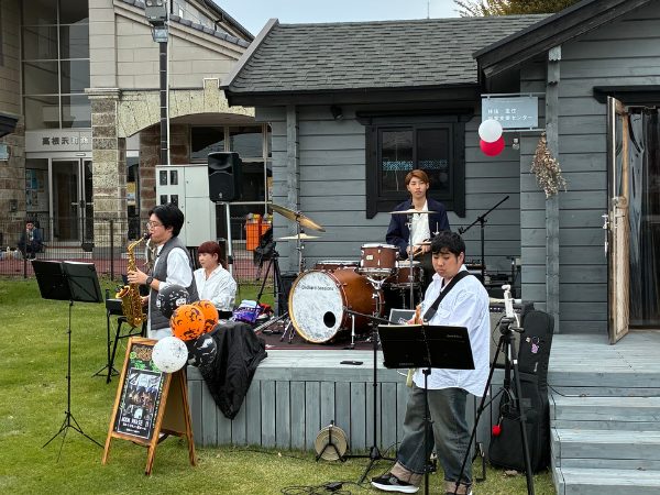 音楽集団orchard sessions様の生演奏